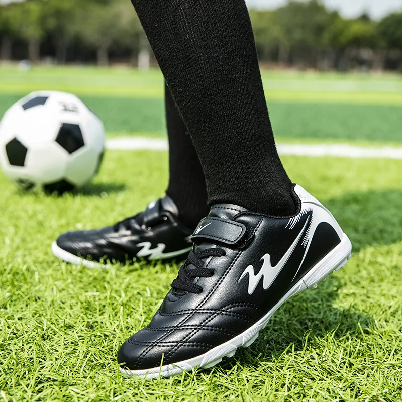 Binary Soccer Shoes Women's Low Top Black-9