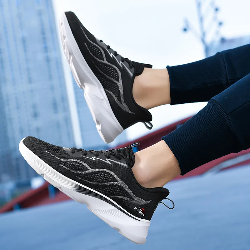 Binary Cushioning Lightweight Breathable Slip-Resistant Low-Top Running Shoes Men's Black-7