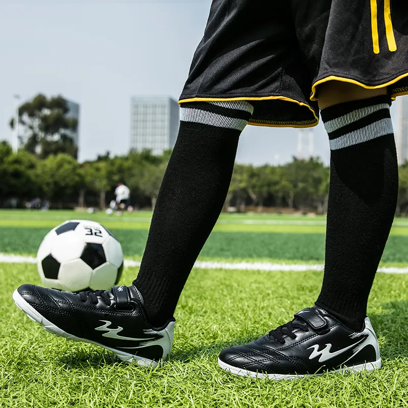 Binary Soccer Shoes Women's Low Top Black-7