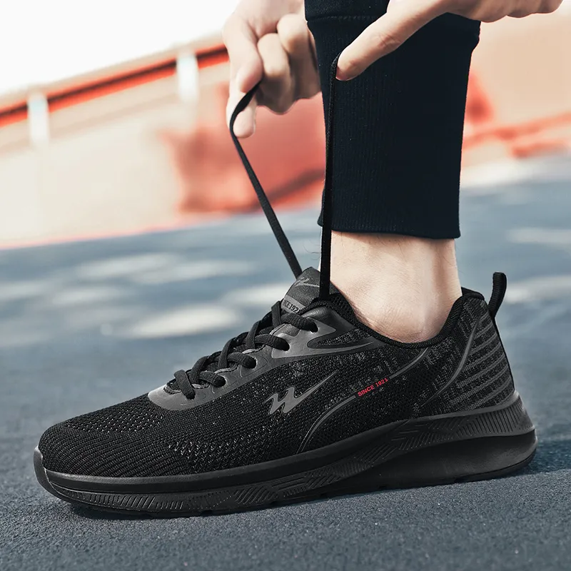 Binary Cushioning Rebound Lightweight Breathable Slip Resistant Low Top Running Shoes Men's Black-11