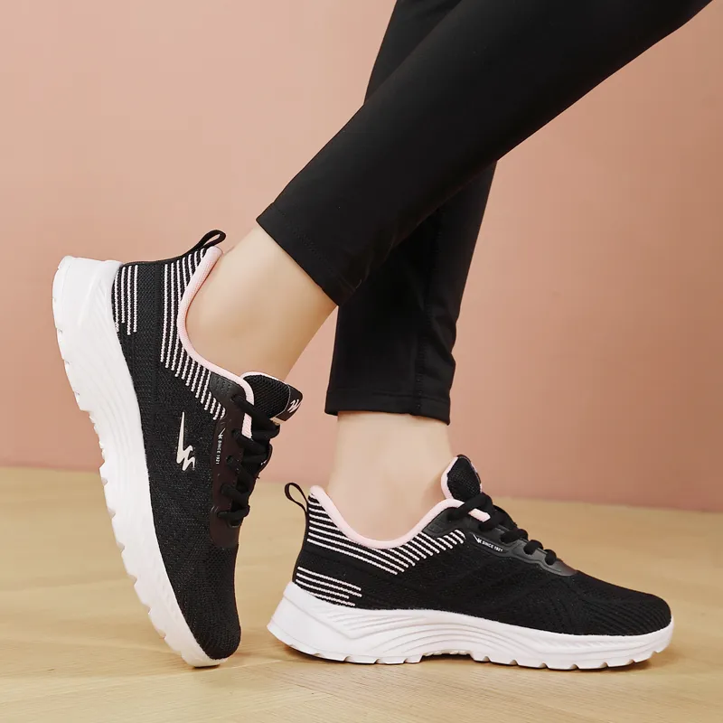 Binary Low Top Running Shoes Women's-6