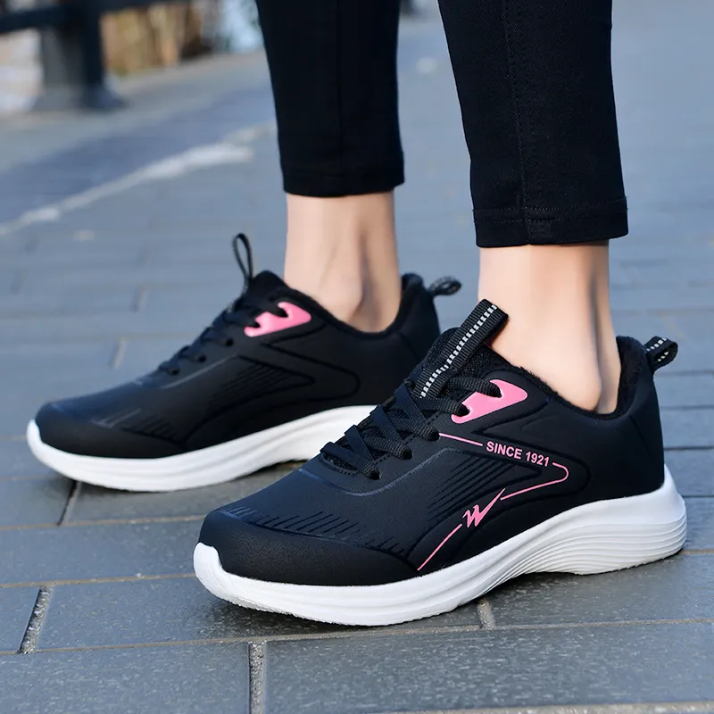 Binary Low Top Running Shoes Women's Black Rose Red-5