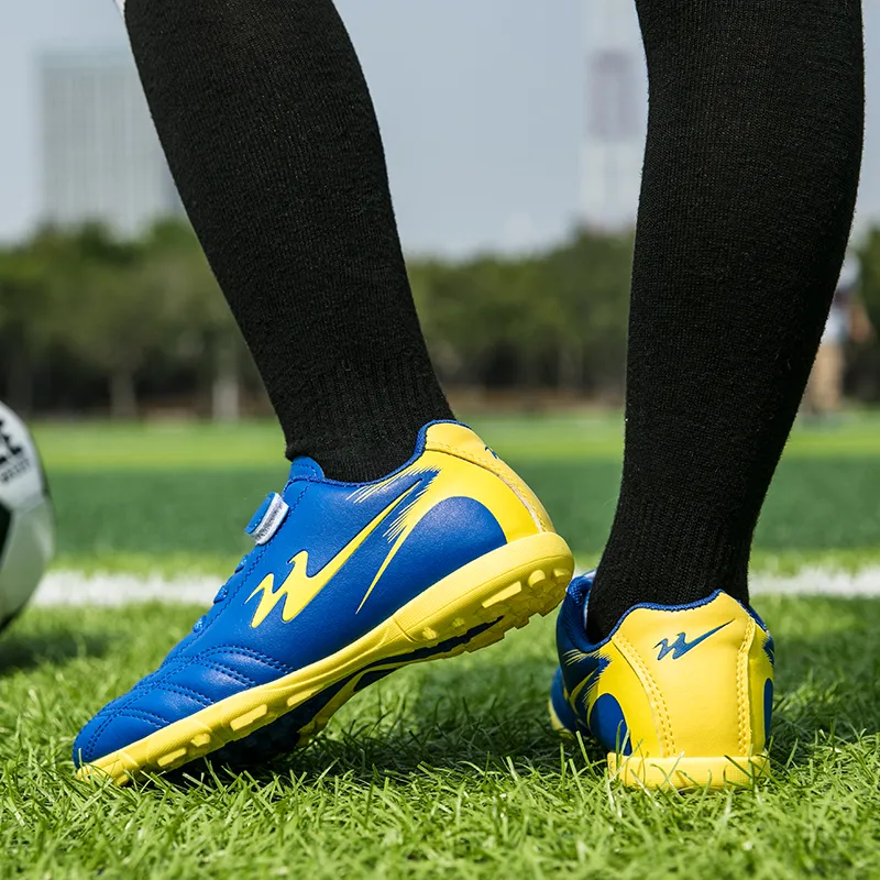 Binary Breathable Coverage Support Lightweight Rebound Soccer Shoes Women's Blue-5