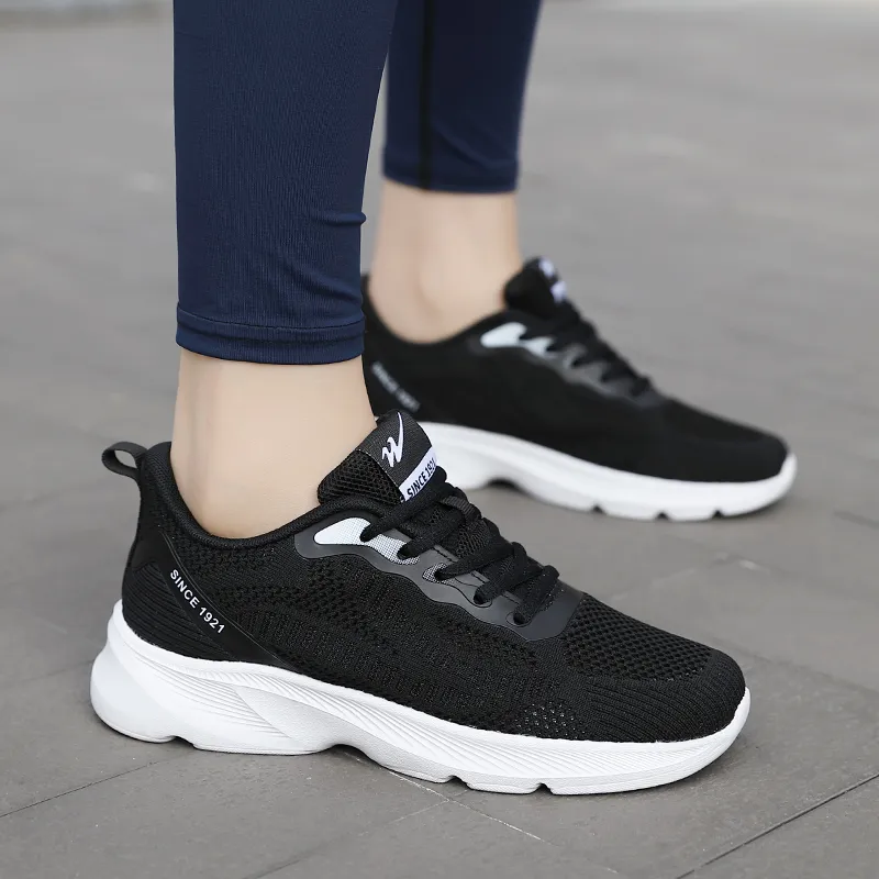 Binary Shock Absorbing, Non Slip, Wear Resistant, Breathable And Lightweight Low Top Running Shoes Women's Black White-4