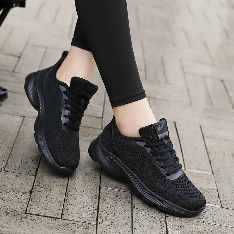 Binary Low Top Running Shoes Women's All Black-6