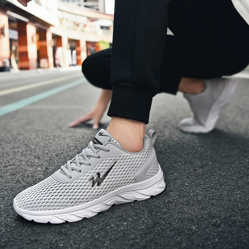 Binary Cushioning Rebound Lightweight Breathable Slip Resistant Low Top Running Shoes Men's Light Gray-6