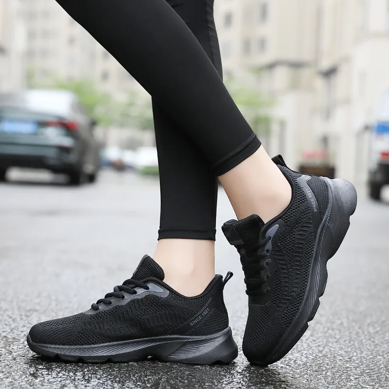 Binary Low Top Running Shoes Women's All Black-4