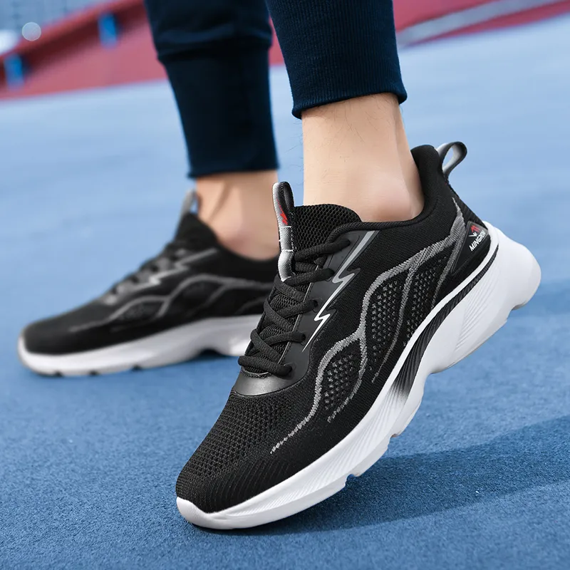 Binary Cushioning Lightweight Breathable Slip-Resistant Low-Top Running Shoes Men's Black-5