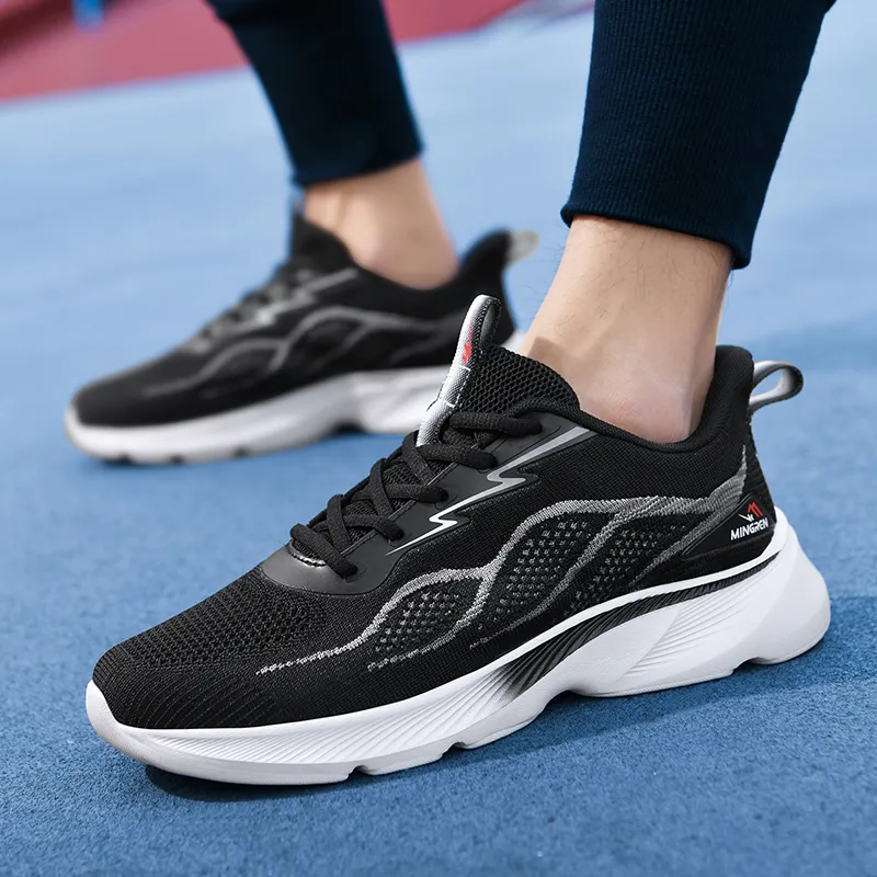 Binary Cushioning Lightweight Breathable Slip-Resistant Low-Top Running Shoes Men's Black-3