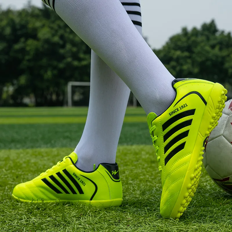 Binary Soccer Shoes Unisex Low Top Black-8