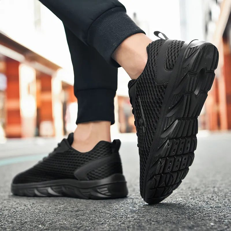 Binary Cushioning Rebound Lightweight Breathable Slip Resistant Low Top Running Shoes Men's Black Warrior-5