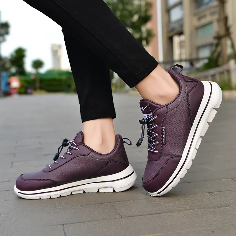 Binary Cushioning Height Increasing Lightweight Slip Resistant Low Top Casual Shoes Women's Burgundy-7