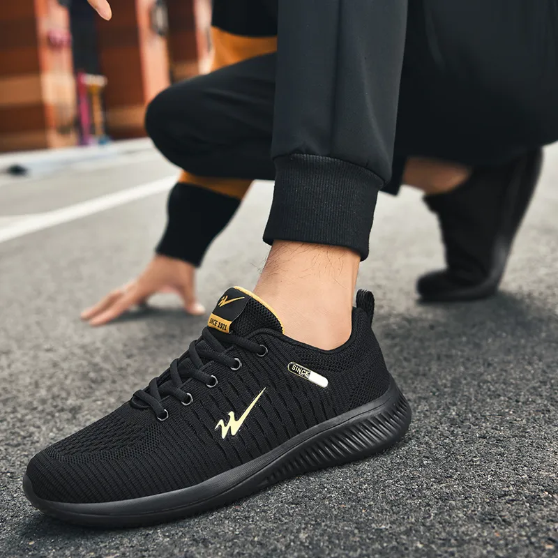 Binary Durable Cushioning Low Top Running Shoes Men's Black Gold-4