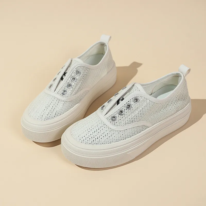MEXICAN Low Top Skateboard Shoes Women's-6