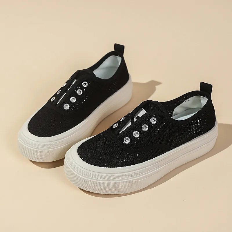 MEXICAN Low Top Skateboard Shoes Women's-1