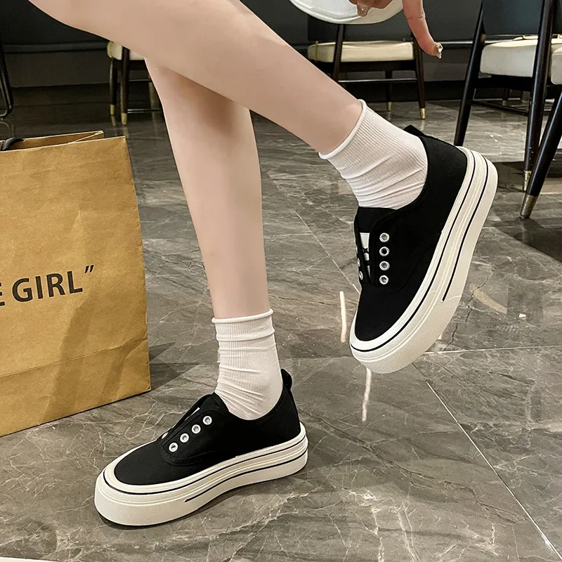 MEXICAN Slip Resistant, Abrasion Resistant, Lightweight, Height Increasing Low Top Canvas Shoes Women's-3