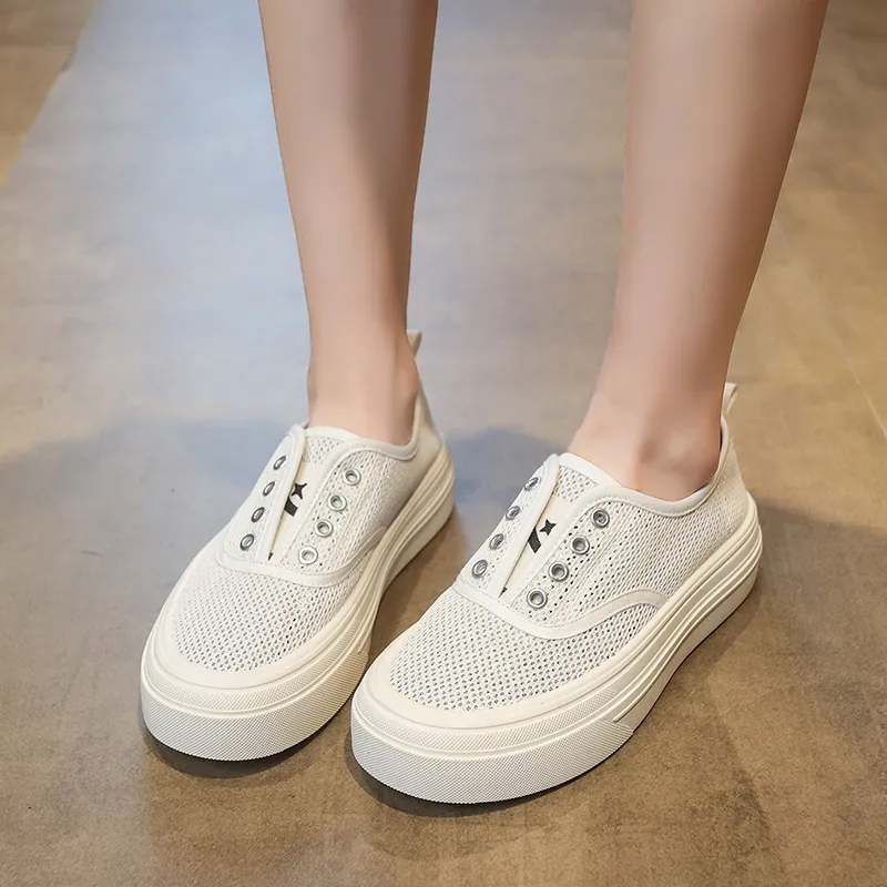 MEXICAN Low Top Skateboard Shoes Women's-9