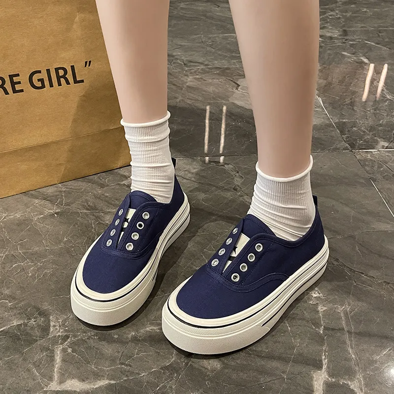 MEXICAN Slip Resistant, Abrasion Resistant, Lightweight, Height Increasing Low Top Canvas Shoes Women's-21