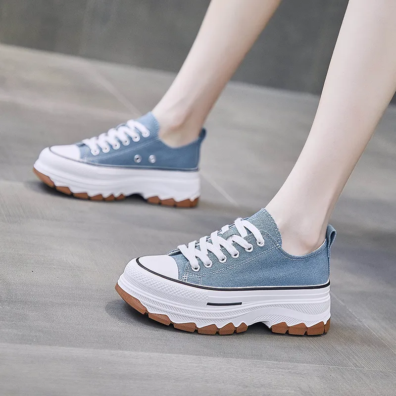 MEXICAN Slip Resistant, Abrasion Resistant, Coverage Height Increasing Low Top Canvas Shoes Women's-24