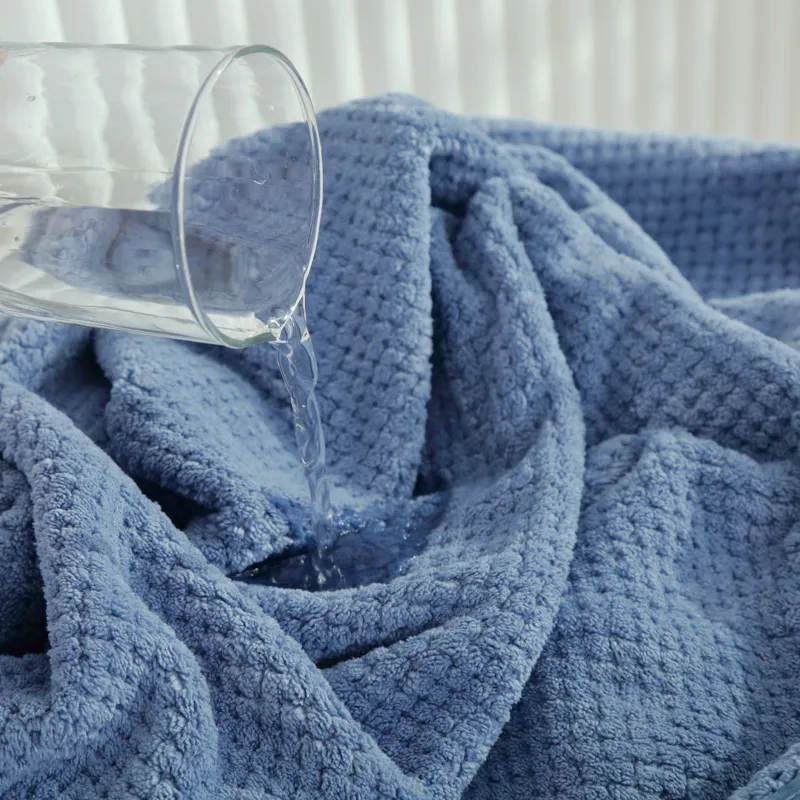 Lanza Towels-10