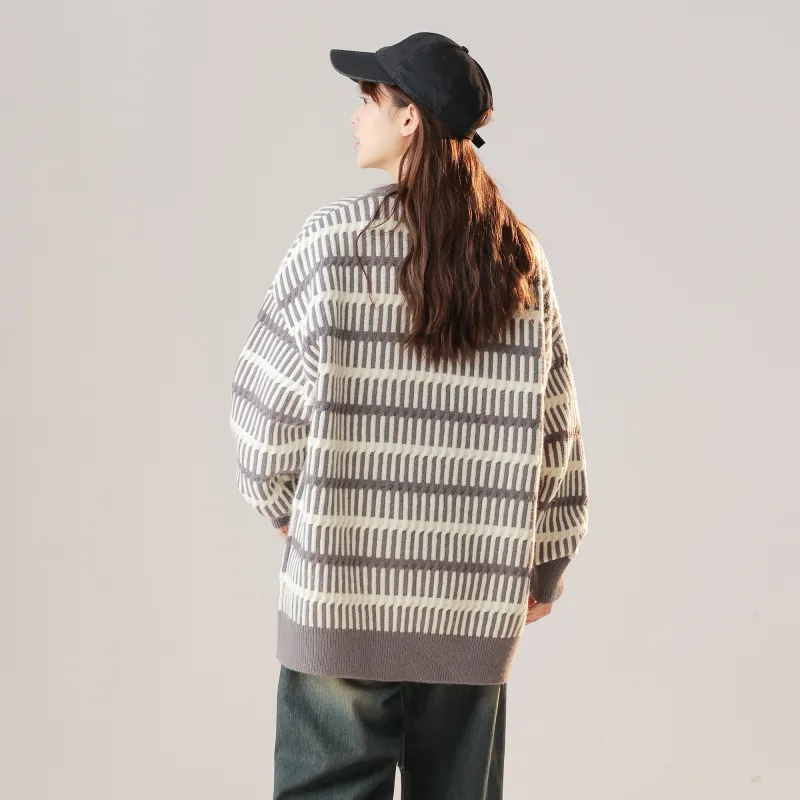 GSUE Sweaters Unisex-16
