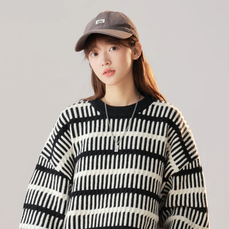 GSUE Sweaters Unisex-10