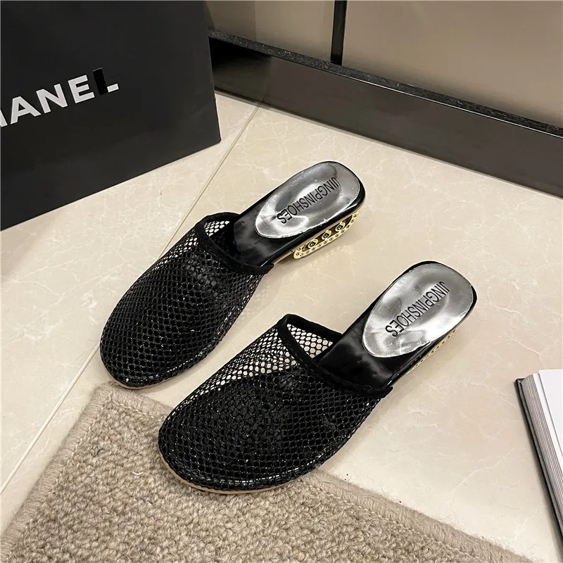 WUJI Quick Dry Slip Resistant Abrasion Resistant Closed Toe Slippers Women's-4