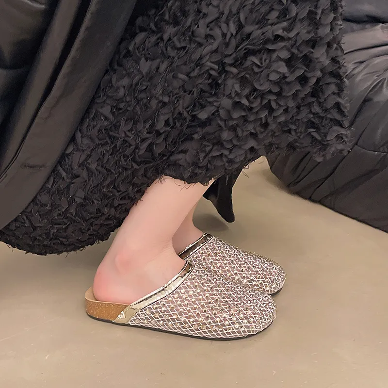WUJI Slip Resistant Abrasion Resistant Closed Toe Slippers Women's-2