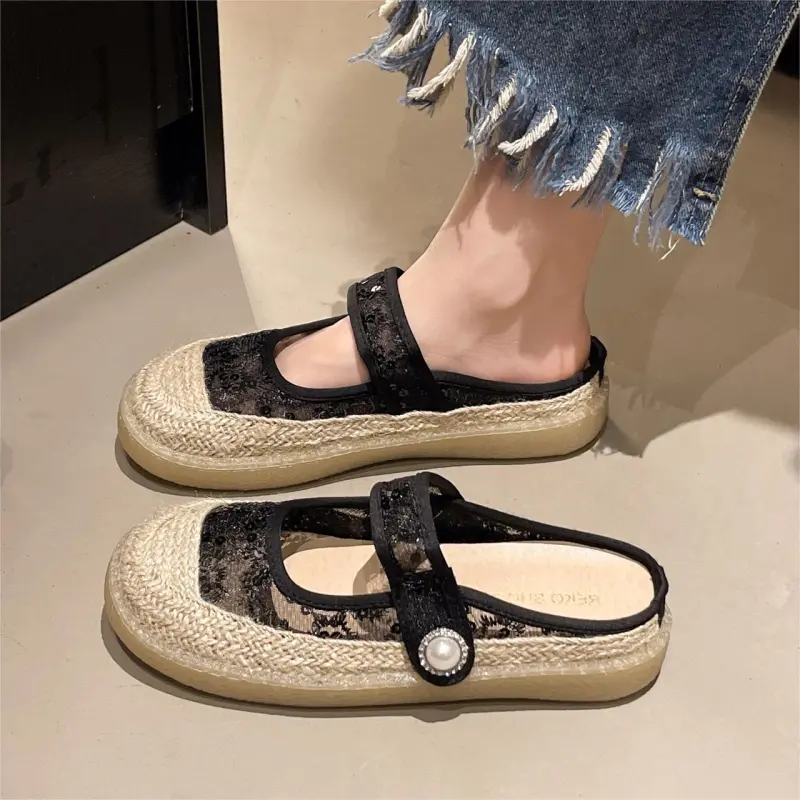 WUJI Cut Out Abrasion Resistant Slip Resistant Closed Toe Slippers Women's-1