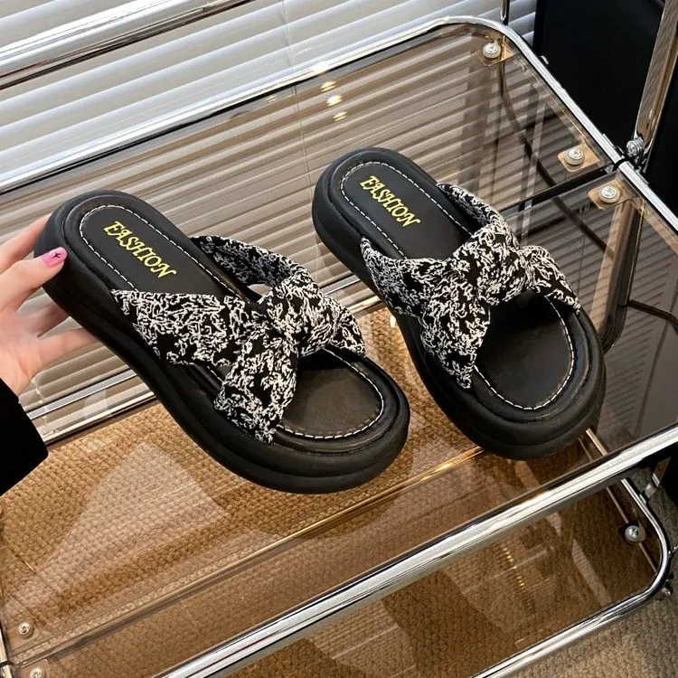 WUJI Rubber Sole Embroidery Slip Resistant Slide Slippers Women's-2