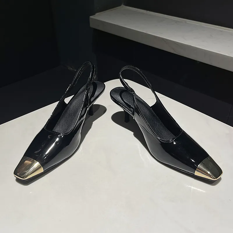 WUJI Slim Heel High Heels Women's Black-3