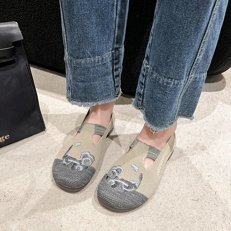 WUJI Anti Slip Wear Resistant Low Top Casual Shoes Women's-1