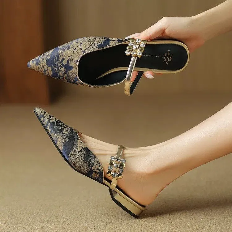 WUJI Embroidery Abrasion Resistant Slip Resistant Closed Toe Slippers Women's-4