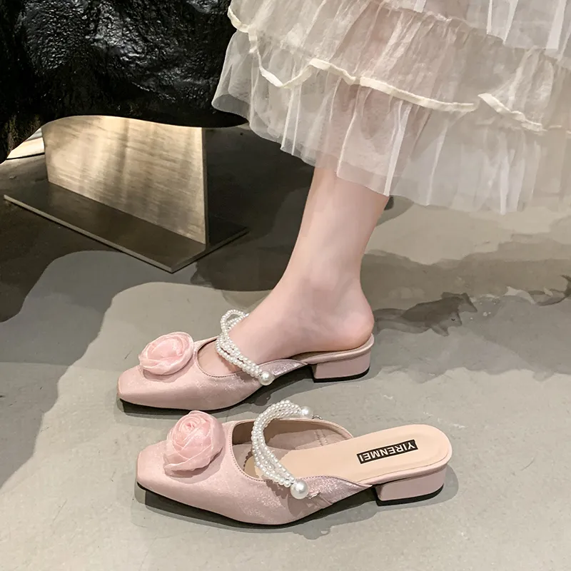 WUJI Slip Resistant Quiet Closed Toe Slippers Women's-1