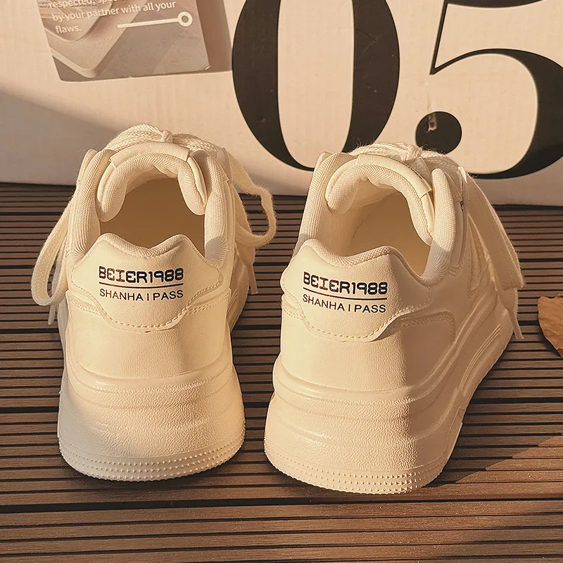 Shen Linsen Cushioning Slip Resistant Low Top Skateboard Shoes Women's Beige-5