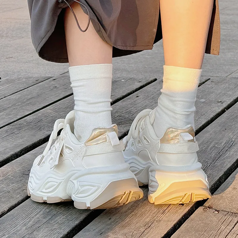 Shen Linsen Cushioning, Slip Resistant, And Abrasion Resistant Low Top Chunky Sneakers Women's Beige Gold-3