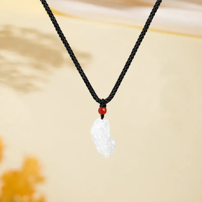 Kim Ka Fook Chalcedony Necklaces Unisex-2