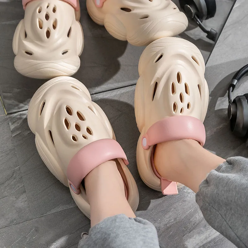 Love Of Ants Clogs Unisex-3