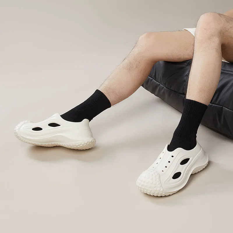 Love Of Ants Clogs Unisex-9