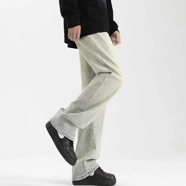 UNthemed Jeans Unisex-11