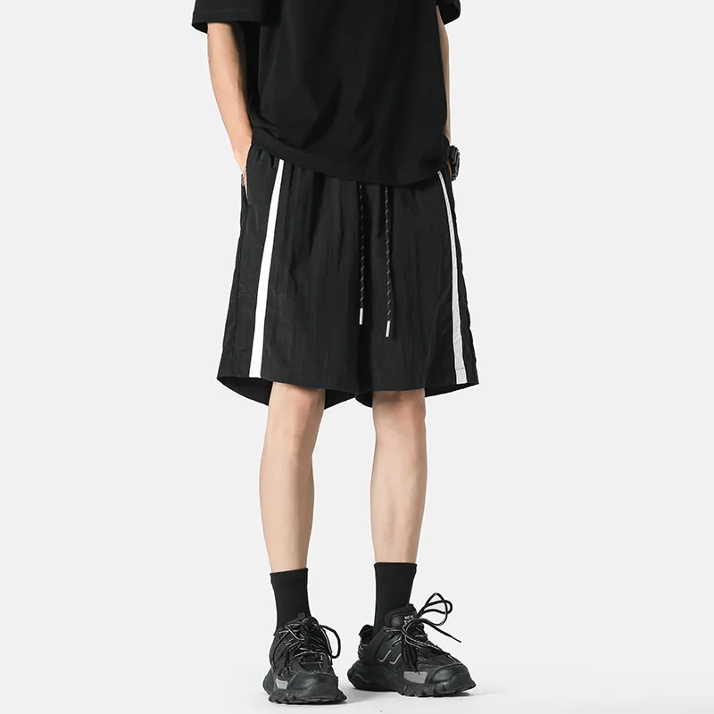 UNthemed Casual Shorts Unisex-4