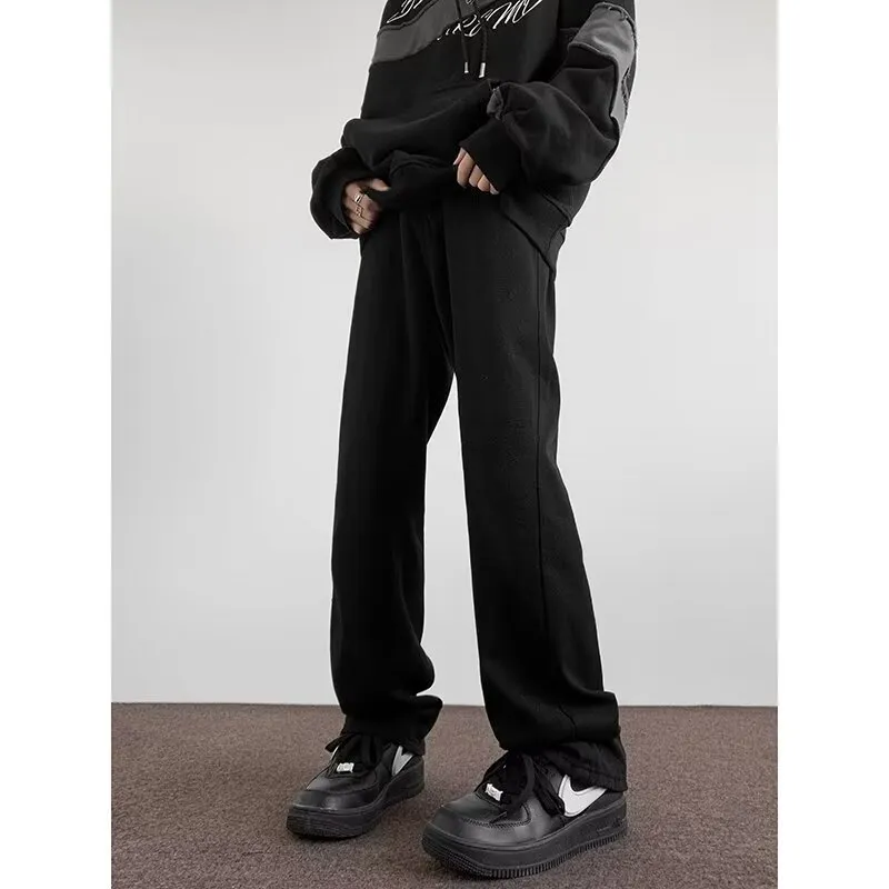 UNthemed Jeans Unisex Black-2