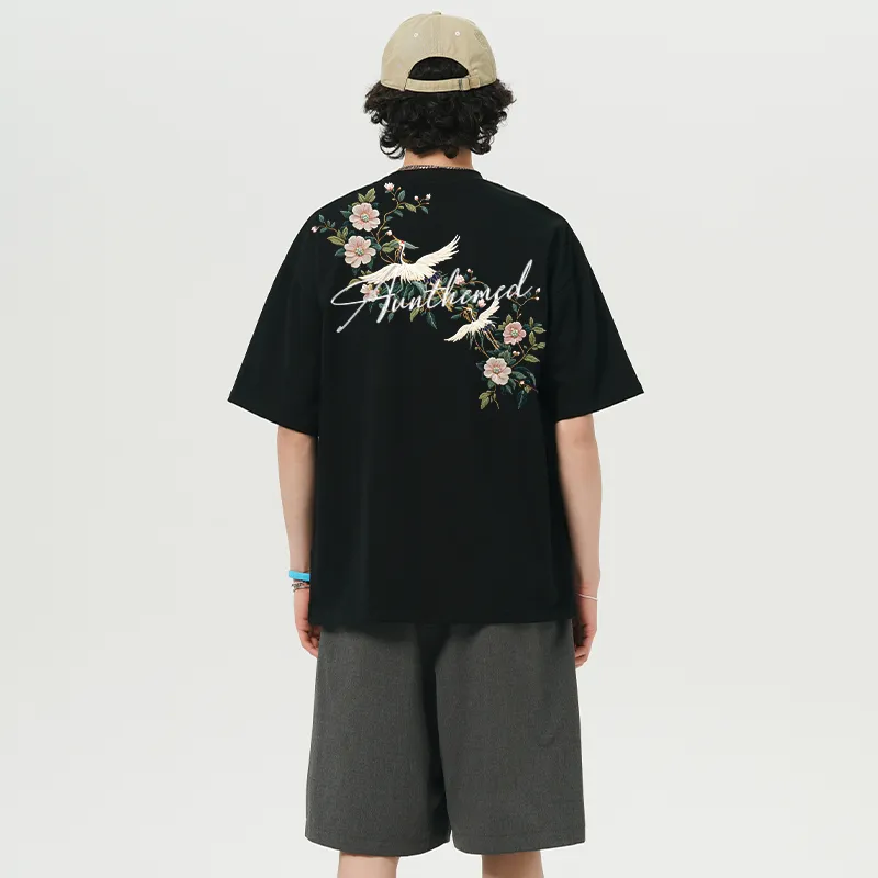 UNthemed T Shirts Unisex-8
