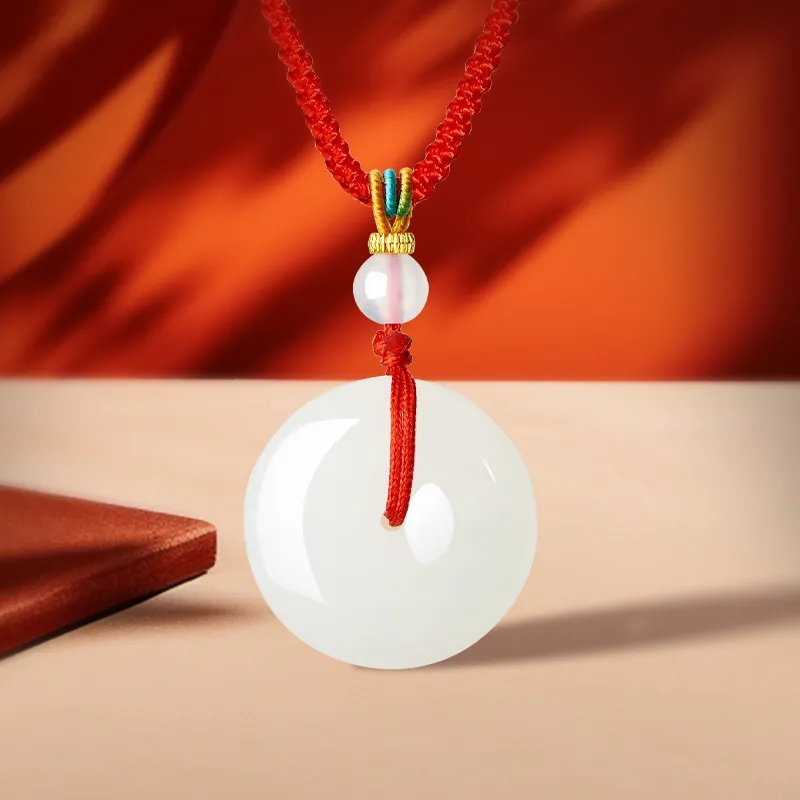 CHOW TAI SENG Hetian Jade Pendants Unisex-4