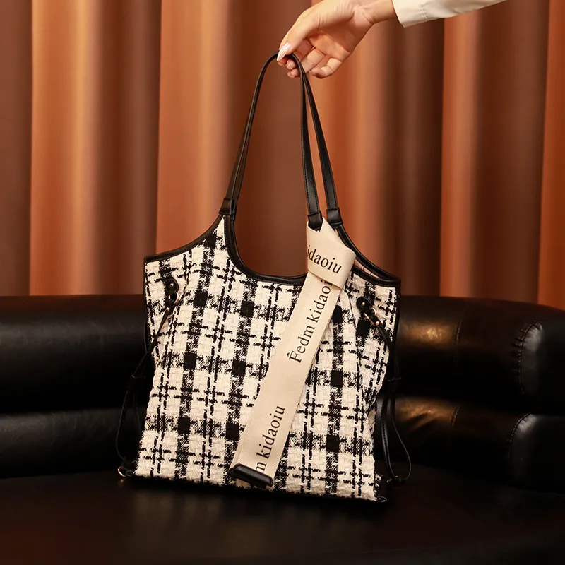 H YXIANG Woolen Tote Bag Shopping Bag Crossbody Bag Shoulder Bag Women's Black-7