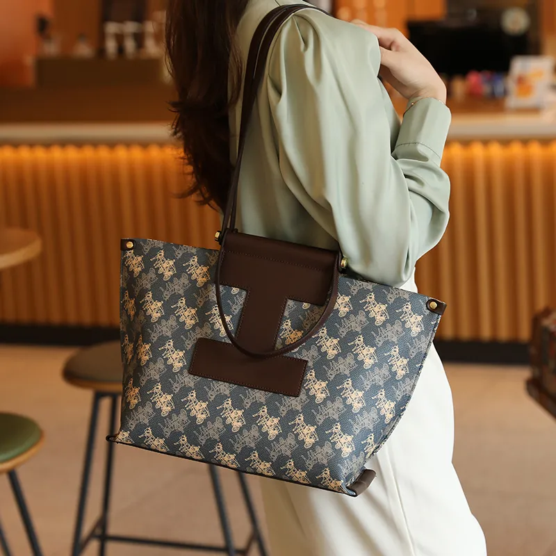 H YXIANG Microfiber Synthetic Leather Tote Bag Shopping Bag Crossbody Bag Shoulder Bag Women's Multicolor-3