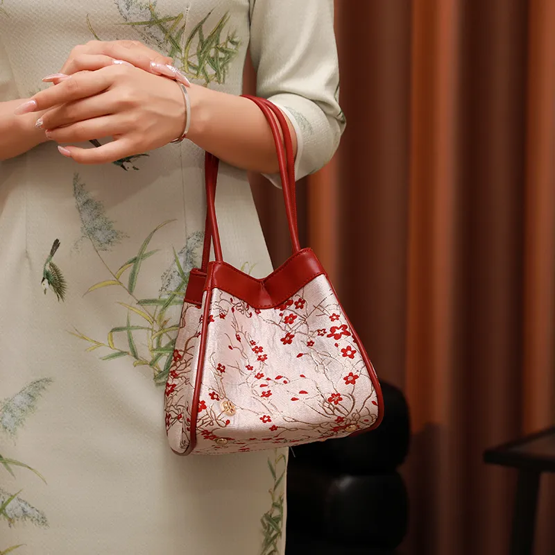 H YXIANG Microfiber Synthetic Leather Handbag Regular Women's Burgundy-1