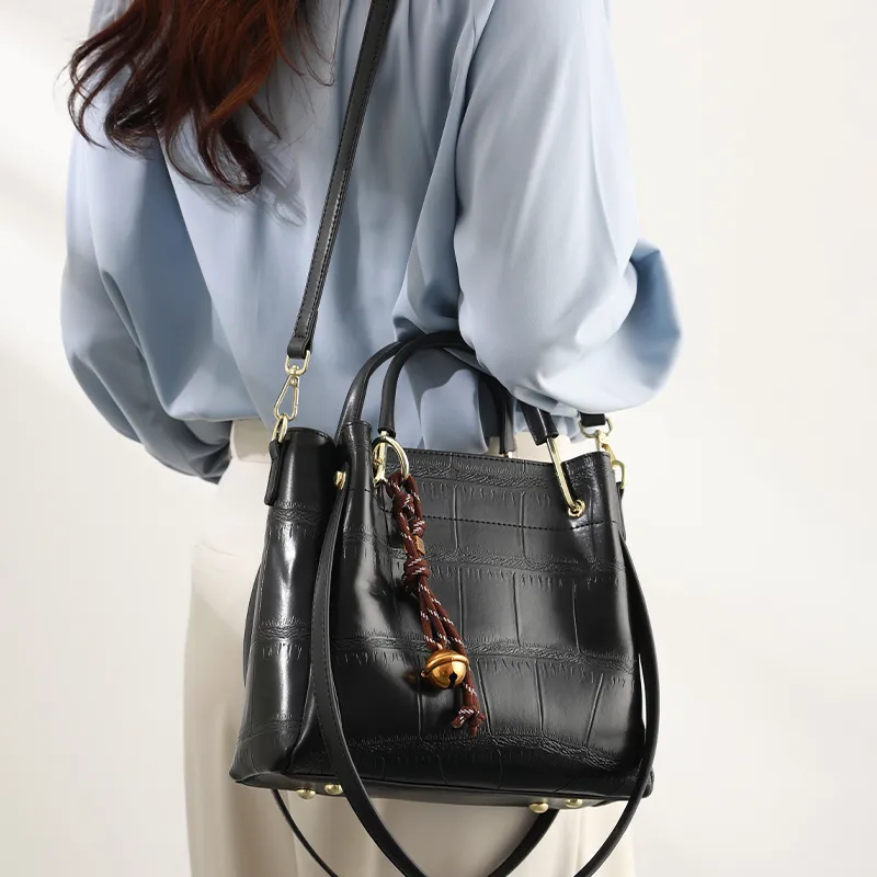 H YXIANG Microfiber Synthetic Leather Shoulder Bag, Crossbody Bag, Handbag Women's Black-1