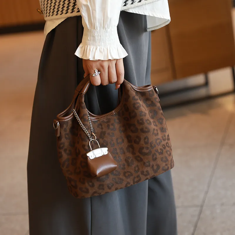 H YXIANG Microfiber Synthetic Leather Crossbody One Shoulder Handbag Women's Brown/Coffee-7