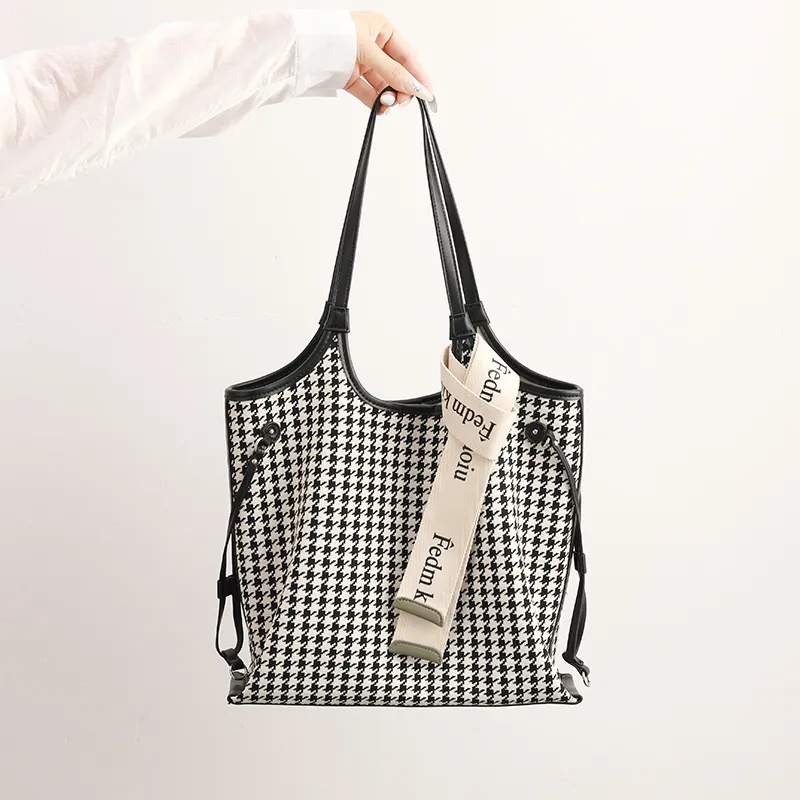 H YXIANG Canvas Canvas Bag Shoulder Bags Regular Women's Multicolor-1